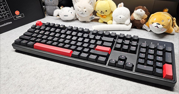 직장인도 사용하는 풀 배열 커스텀 게이밍 키보드 키크론 Lemokey X3